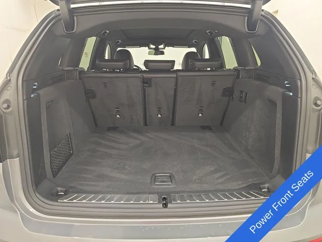 Used 2023 Skyscraper Gray Metallic BMW xDrive30i image 17