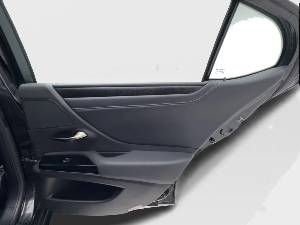 Used 2023 Black Lexus 350 image 30
