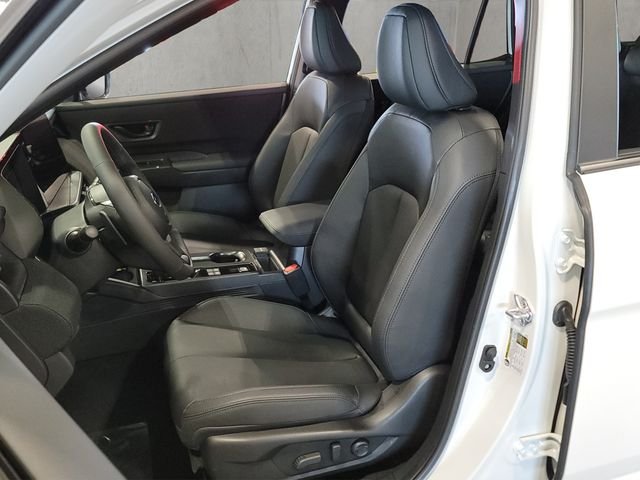 New 2026 CRYSTAL WHITE PEARL Subaru Premium image 7