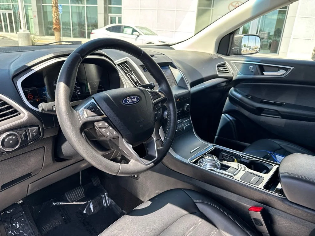 2019 Ford Edge SEL - Photo 13