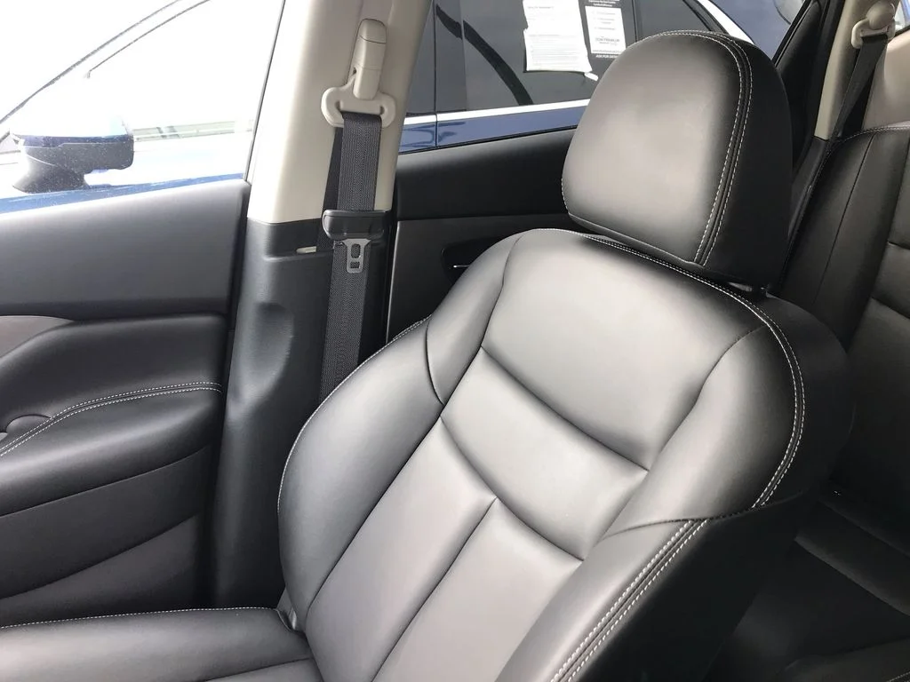 Used 2024 Gray Nissan SV image 22
