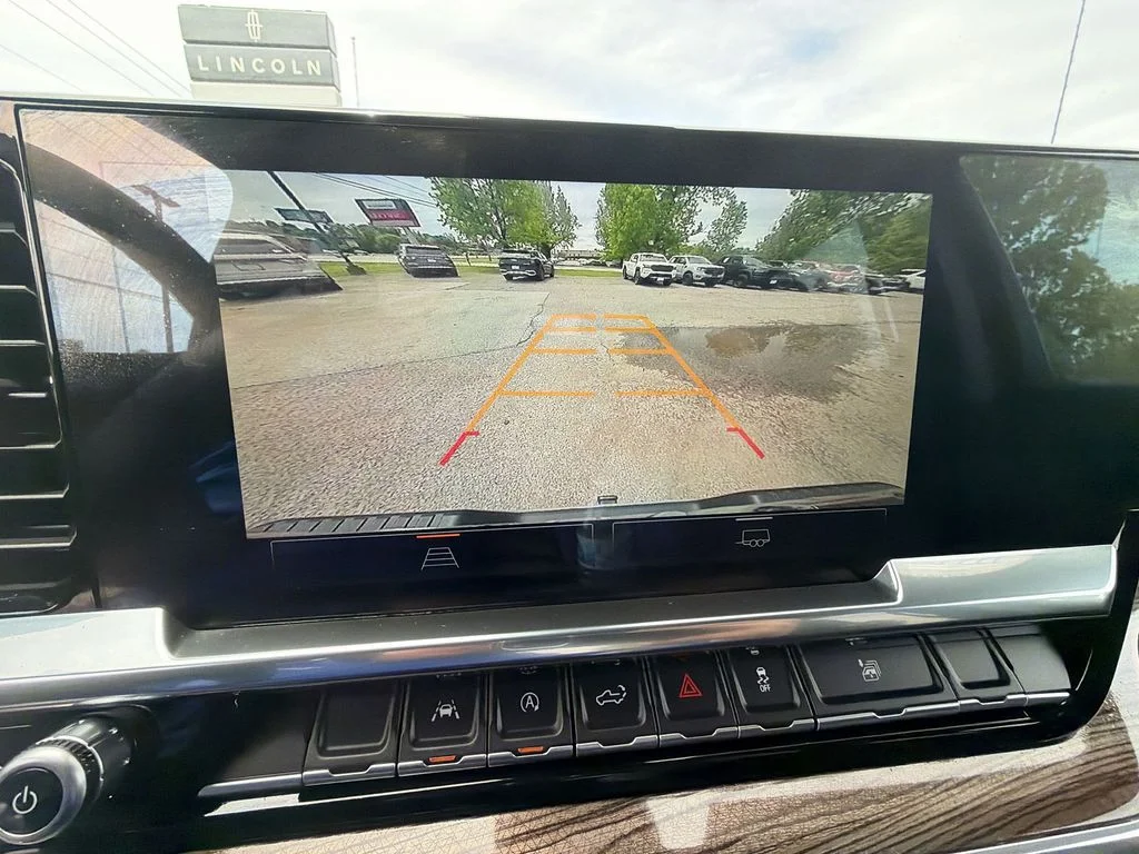 Certified Used 2024 Gray GMC Elevation image 17