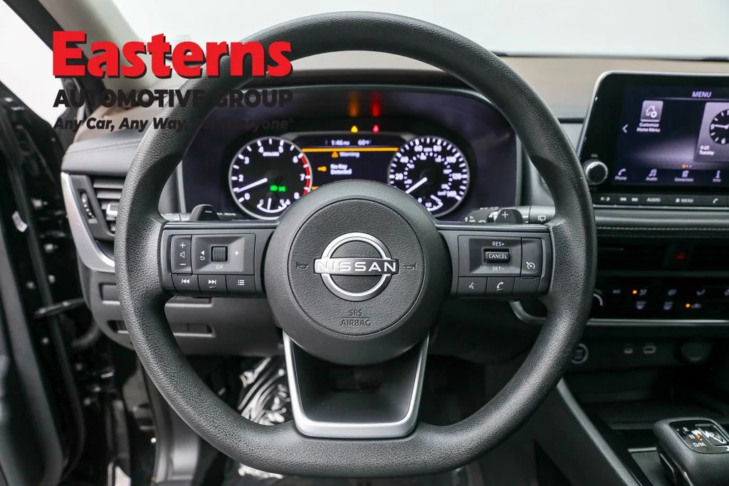 Used 2023 Black Nissan S image 10