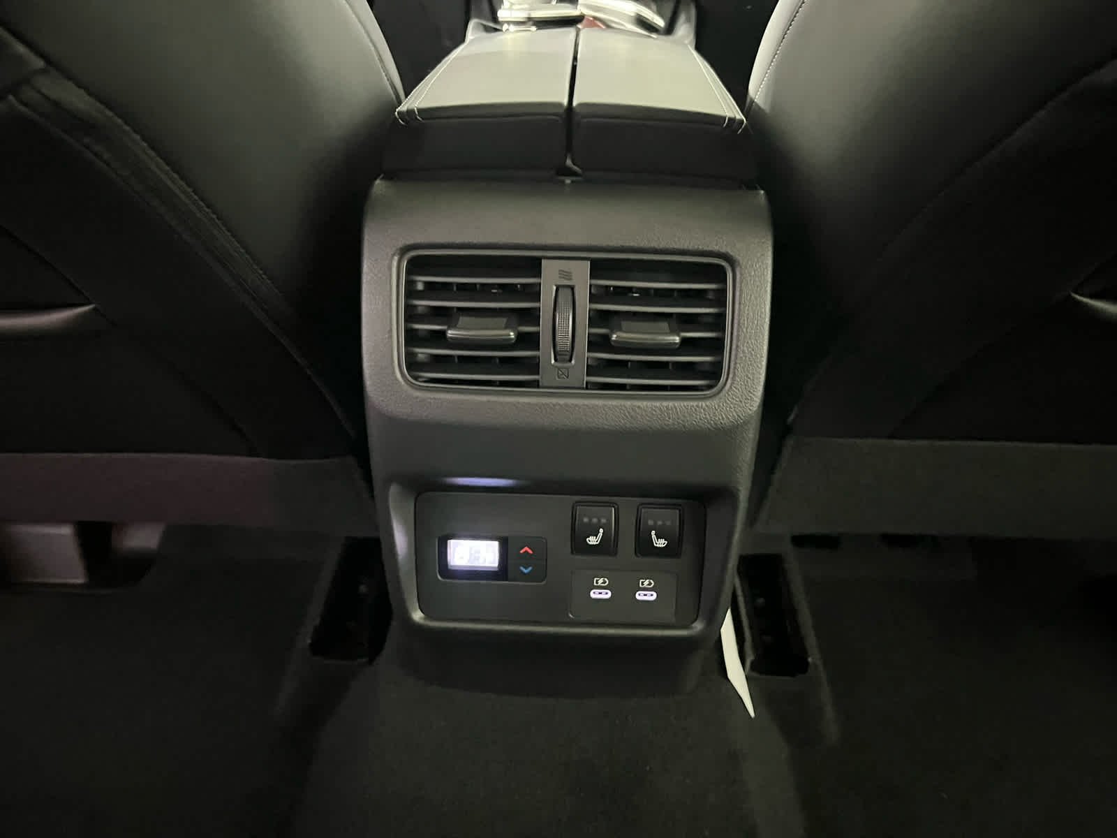 New 2026 Gun Metallic Nissan Platinum image 8