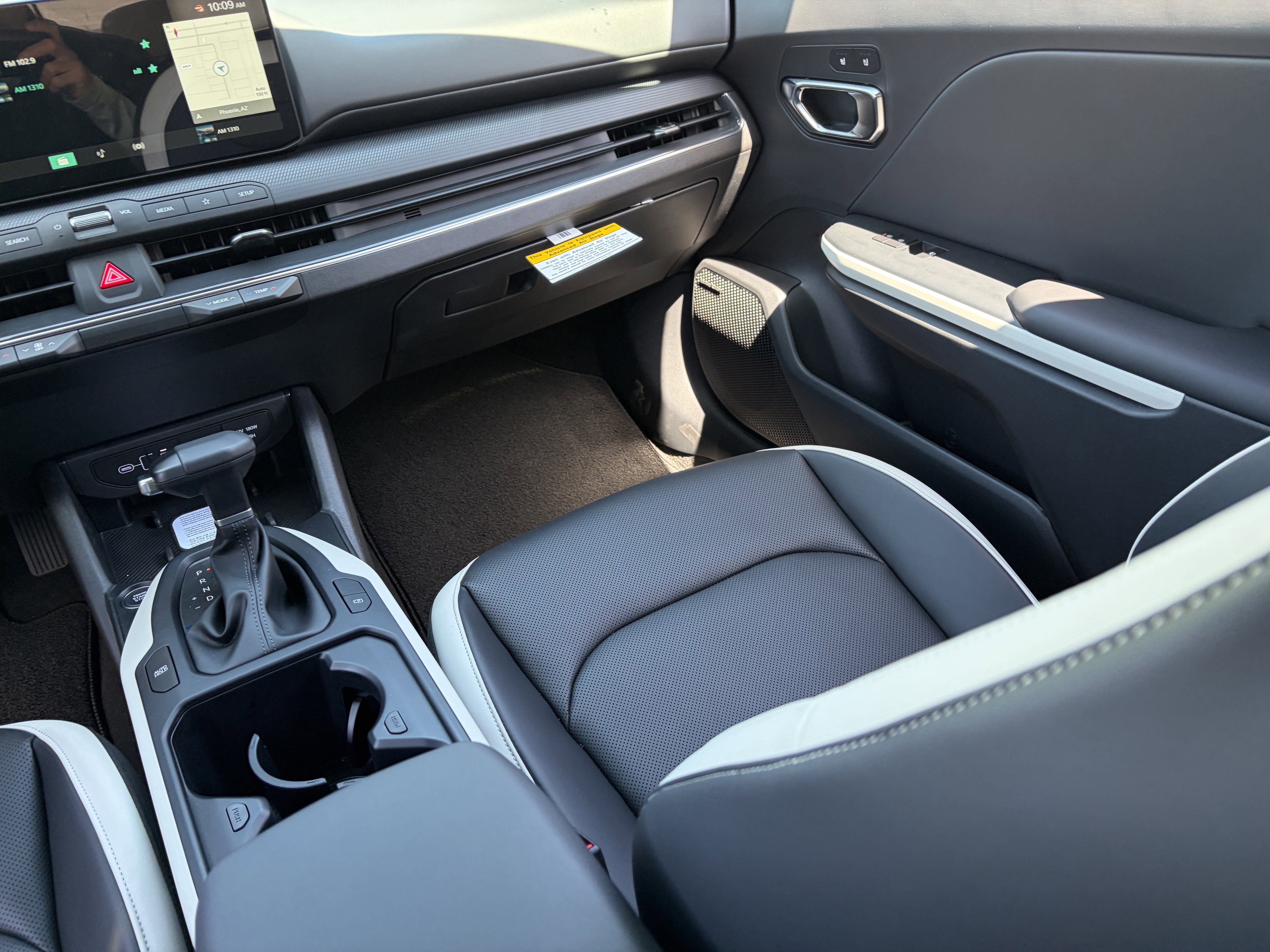 New 2026 Snow White Pearl Kia GT-Line image 14