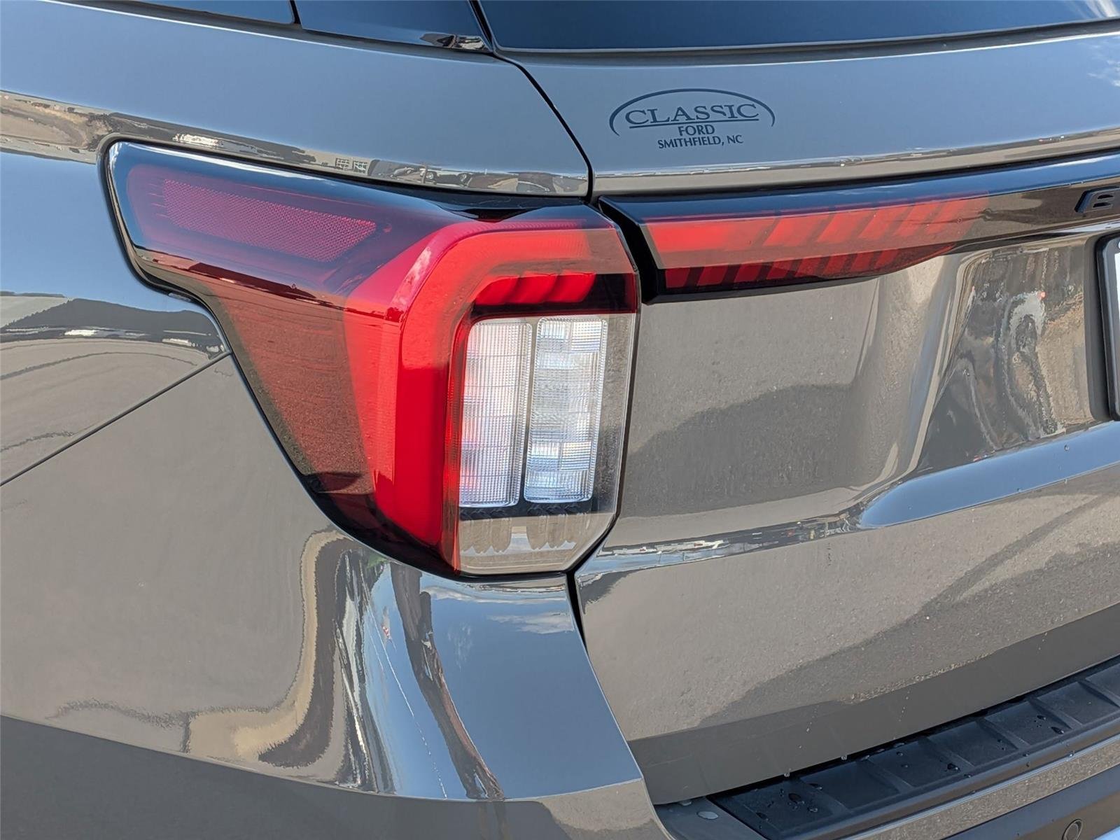 New 2026 Marsh Gray Ford Tremor® image 19