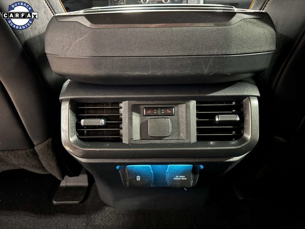 Used 2023  Ford Tremor image 17