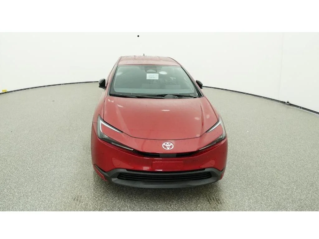 New 2026 Supersonic Red Toyota LE image 37