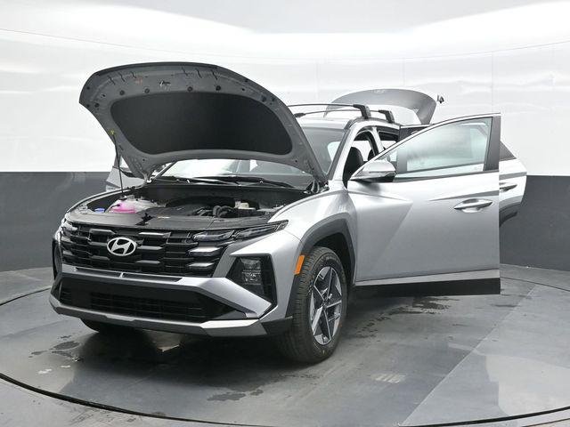 New 2026 Silver Hyundai SEL Premium AWD image 30