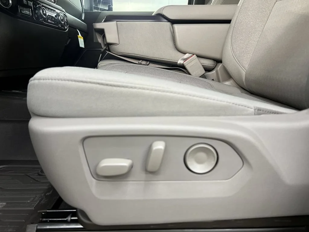 2026 GMC Sierra 2500HD SLE - Photo 14