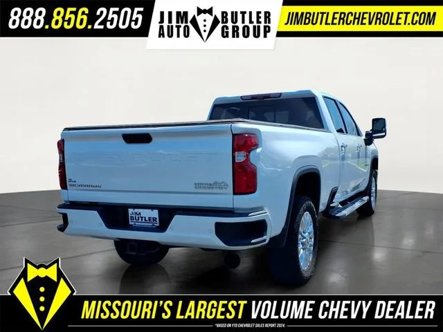 Used 2022 Iridescent Pearl Tricoat Chevrolet High Country image 25