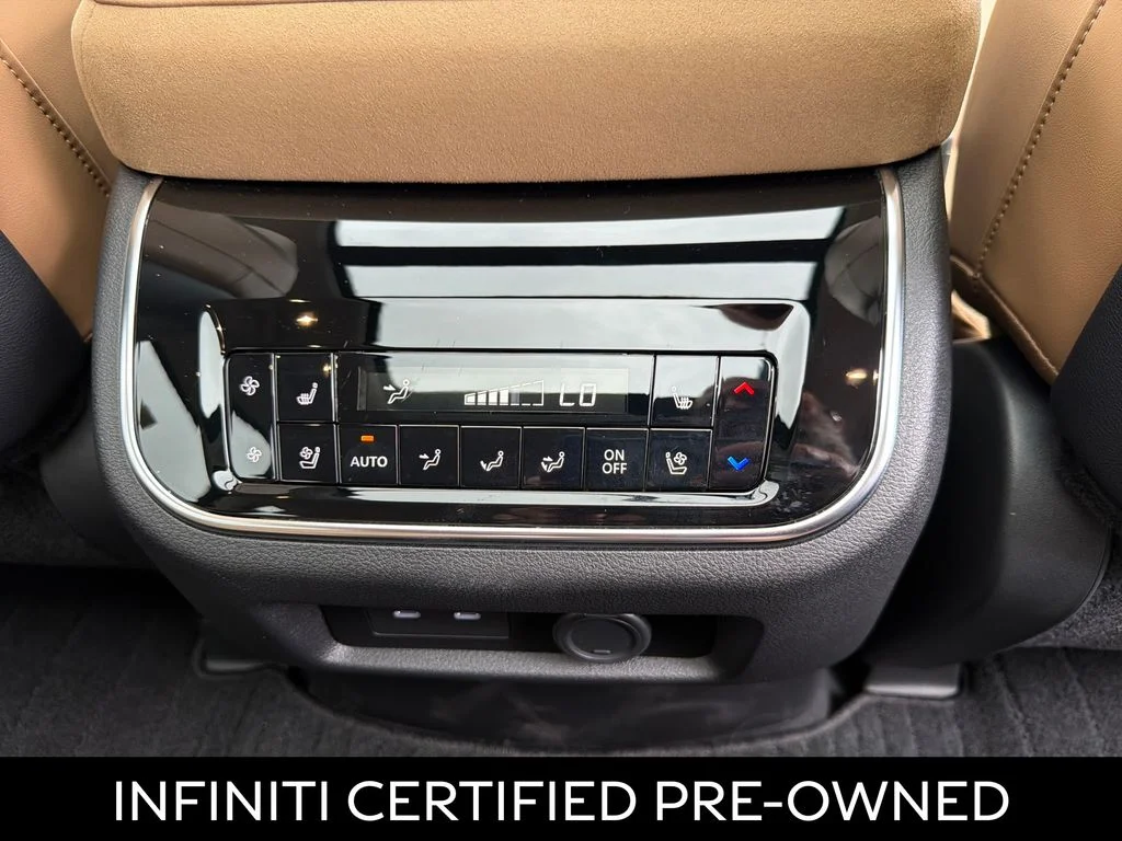 Certified Used 2026 Black Obsidian INFINITI LUXE image 40
