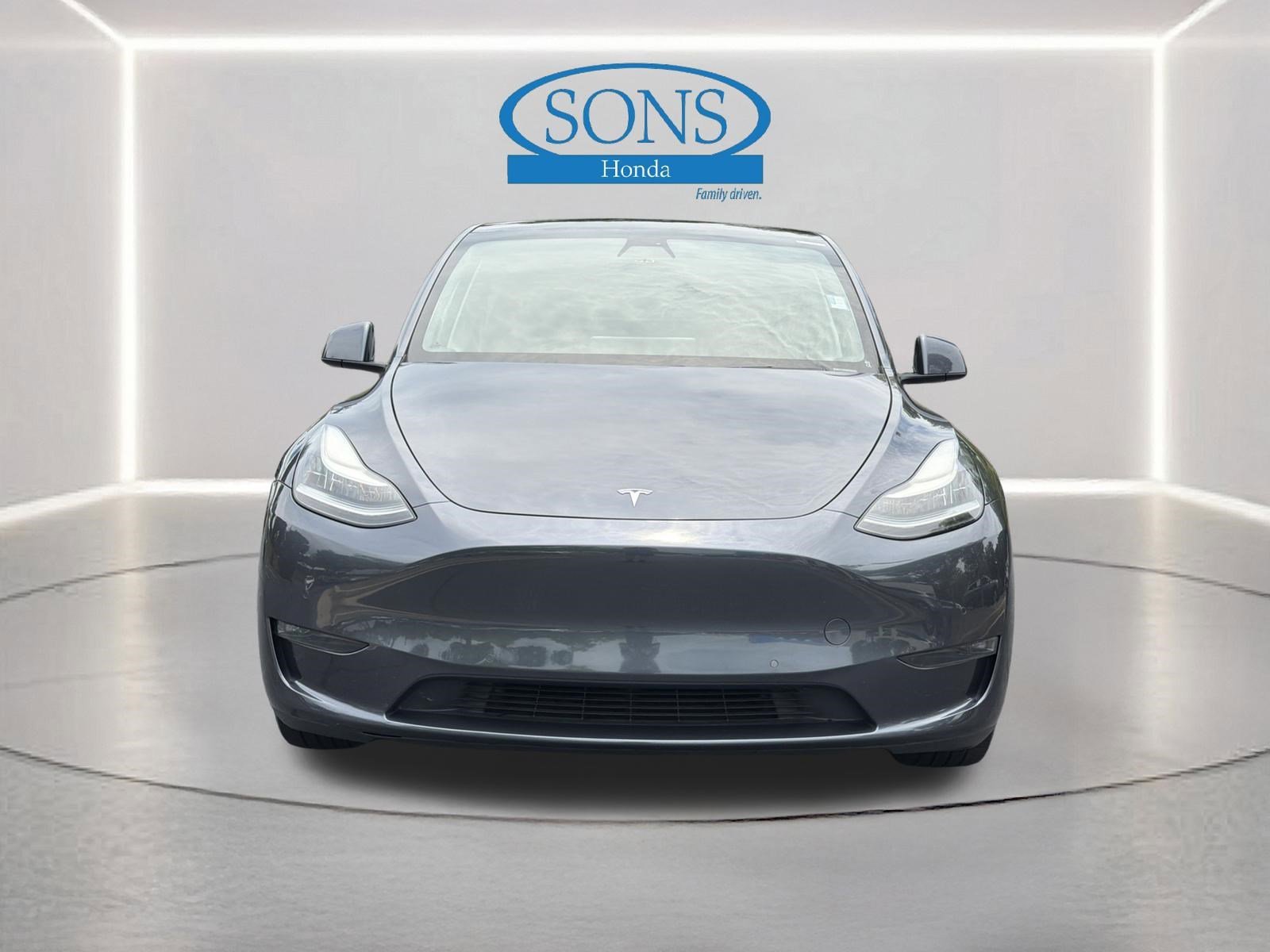 Used 2021 Gray Tesla Long Range image 28