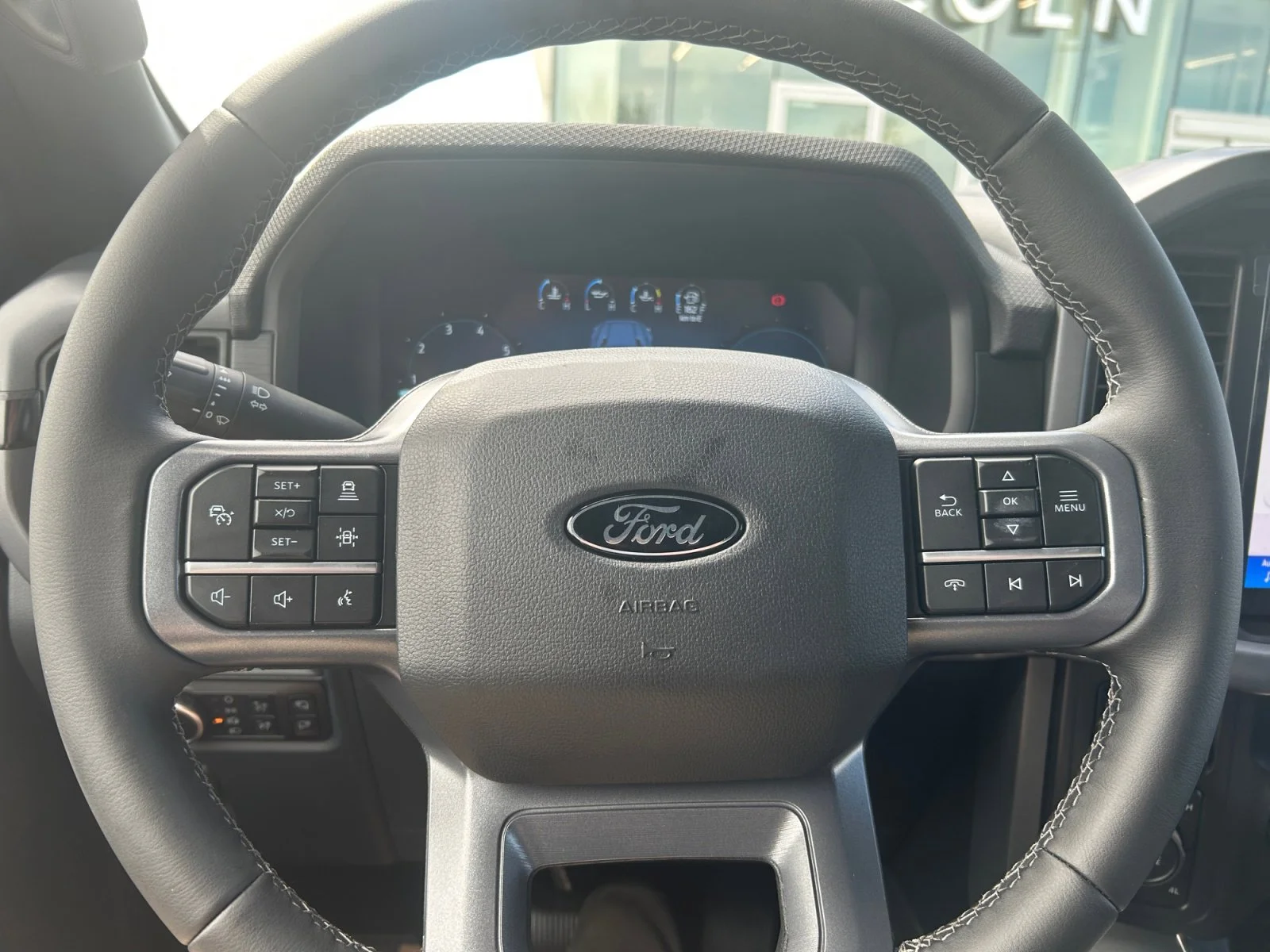 New 2026 Agate Black Metallic Ford XLT image 21