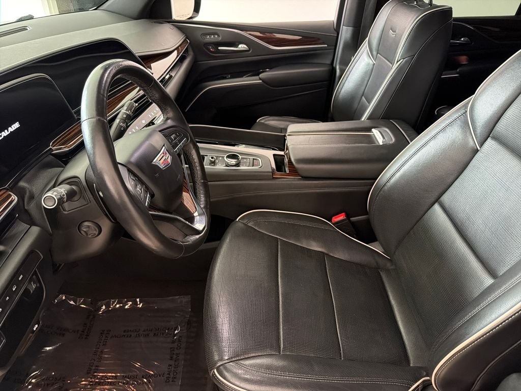 Used 2022 White Cadillac Premium Luxury image 16