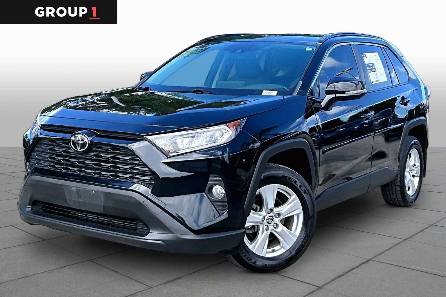 2020 Toyota RAV4 XLE