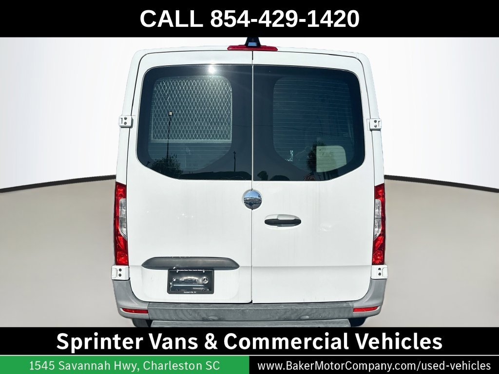 Used 2020 White Freightliner Base image 10