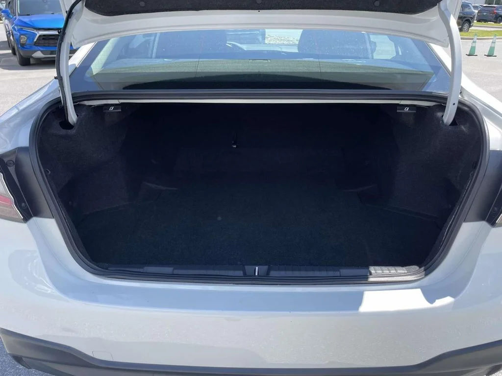 2025 Subaru Legacy Premium - Photo 31
