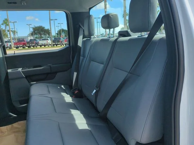 2026 Ford F-450 Super Duty Chassis Cab XL - Photo 13