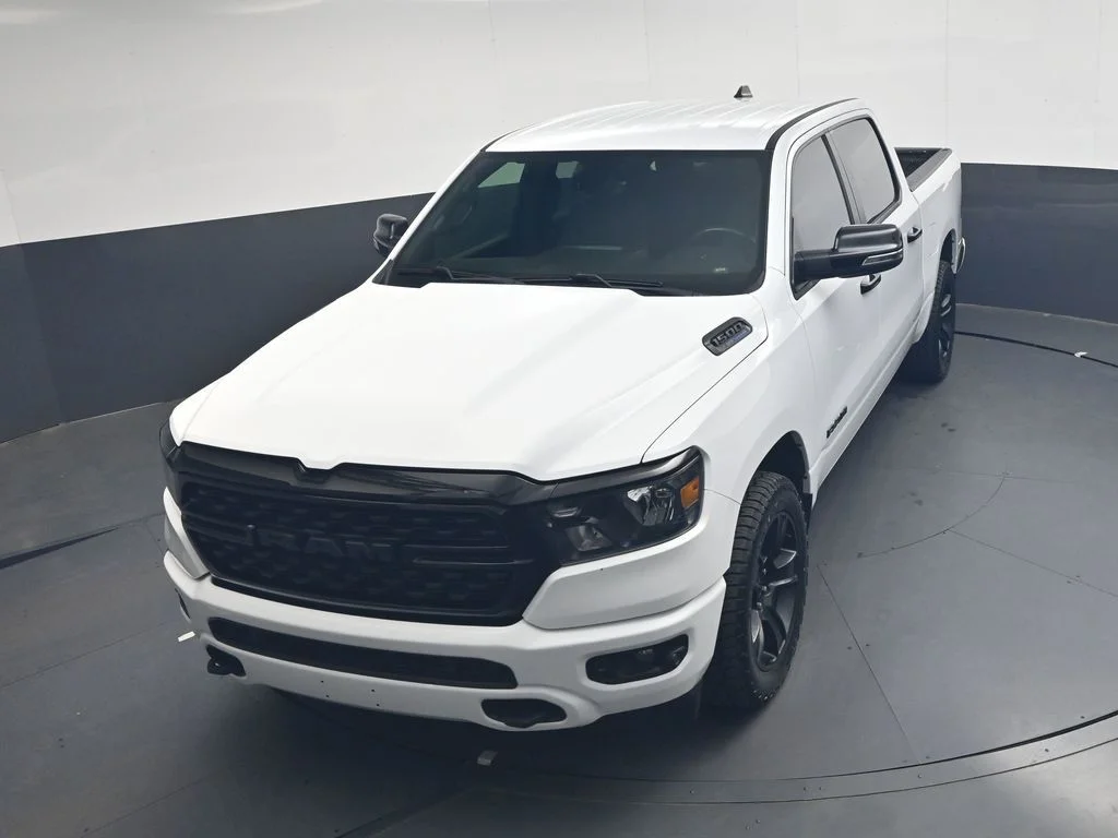 Used 2024 White Ram Big Horn/Lone Star image 33
