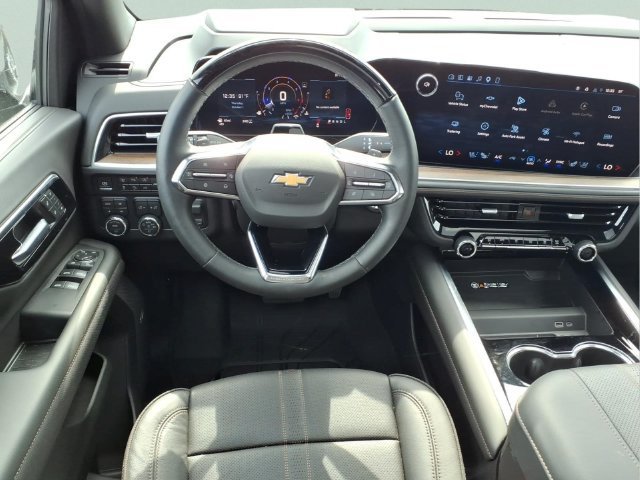 New 2027 Black Chevrolet High Country image 4