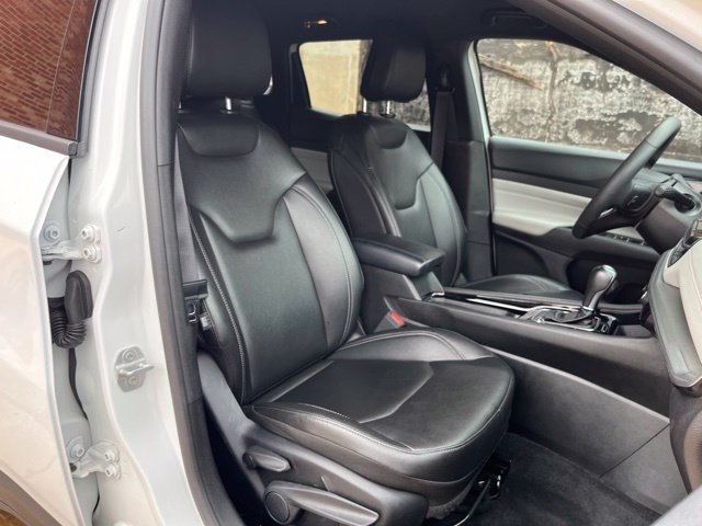 Used 2025 White Jeep Limited image 20