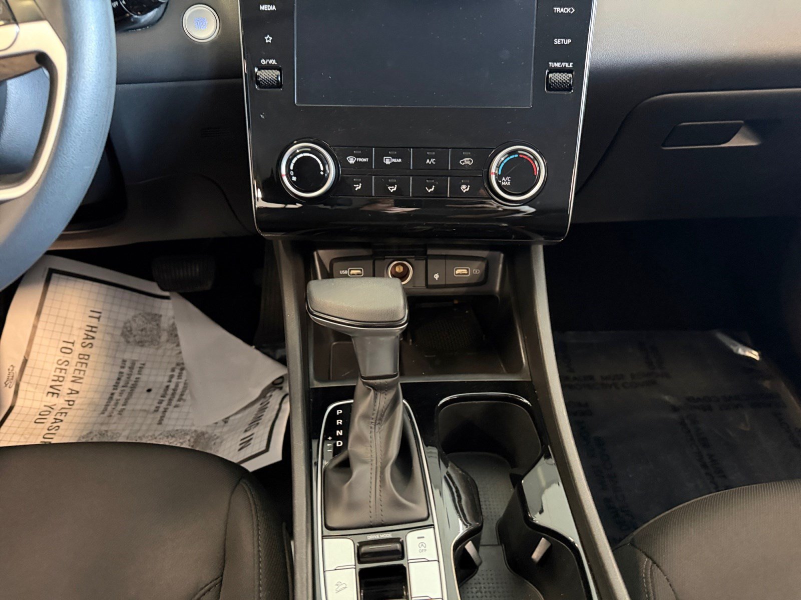 Certified Used 2023 Phantom Black Hyundai SEL image 11
