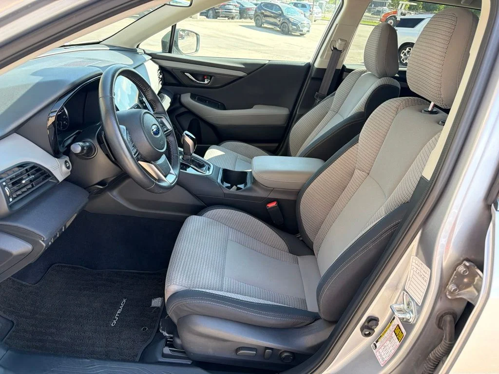 Used 2025 Silver Subaru Premium image 17