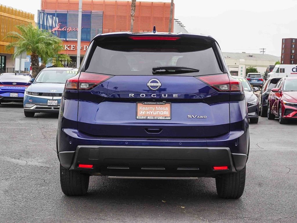 Used 2024 Blue Nissan SV image 5
