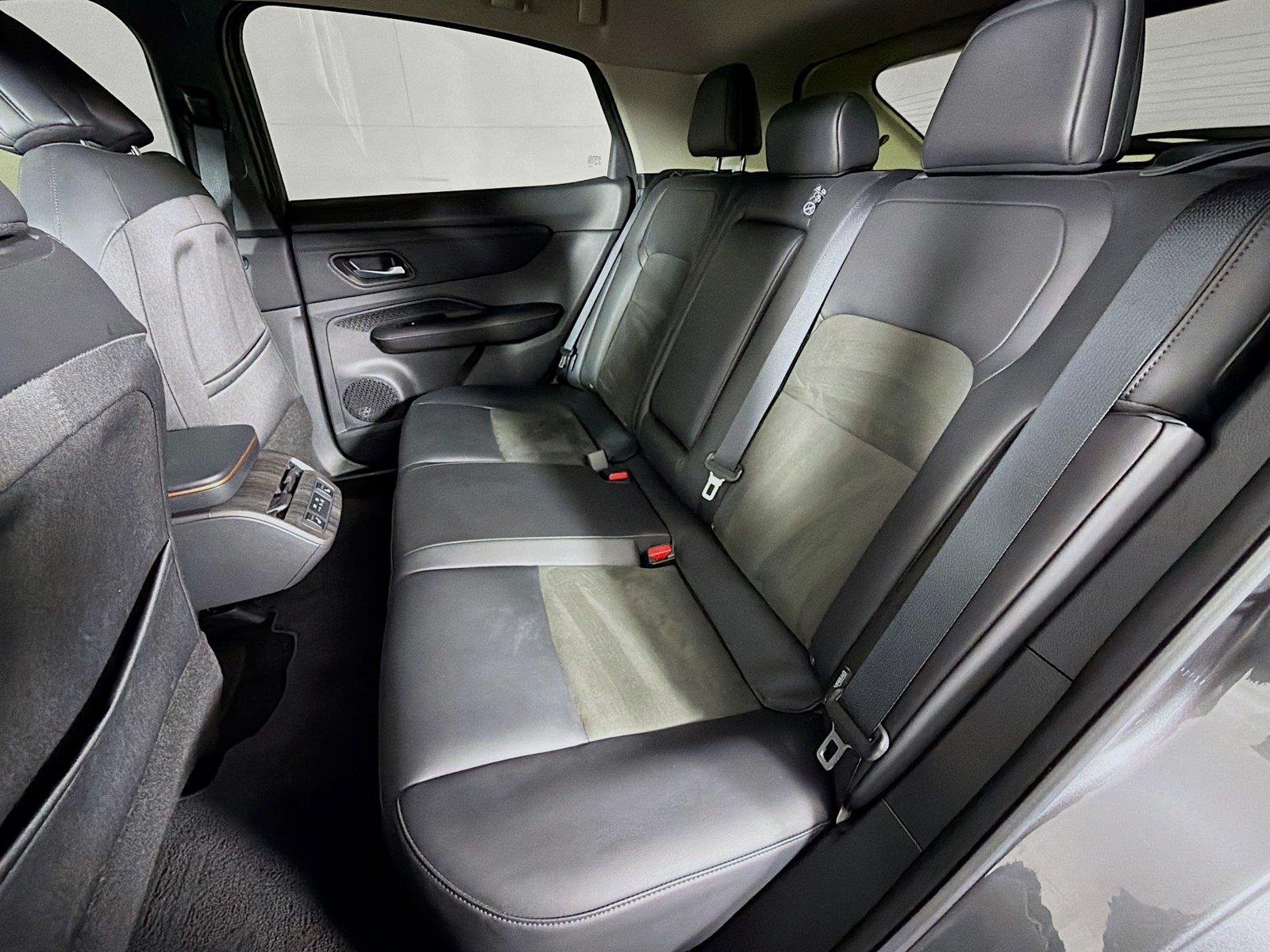 Used 2023 Gun Metallic Nissan ENGAGE image 26