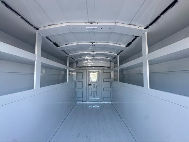 New 2026 Oxford White Ford Cutaway image 7