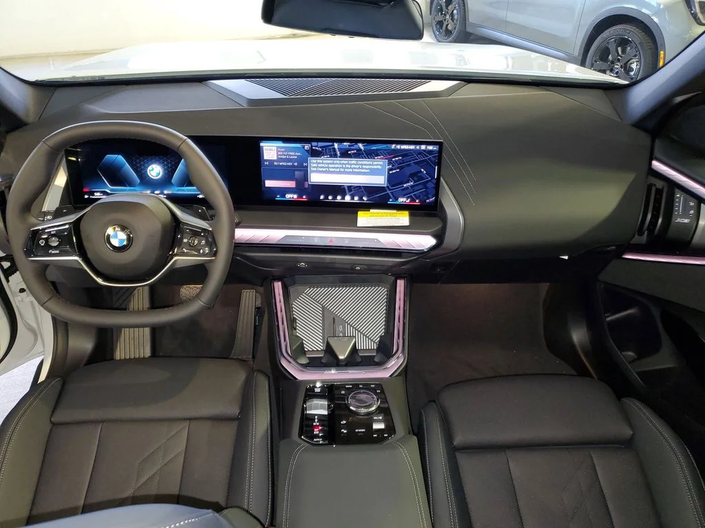 2026 BMW X3 30 - Photo 13