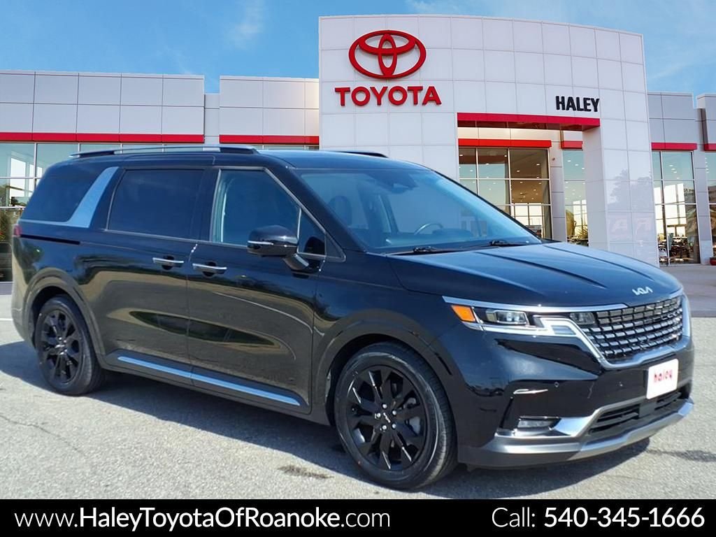 2024 Kia Sedona SX Prestige's photo