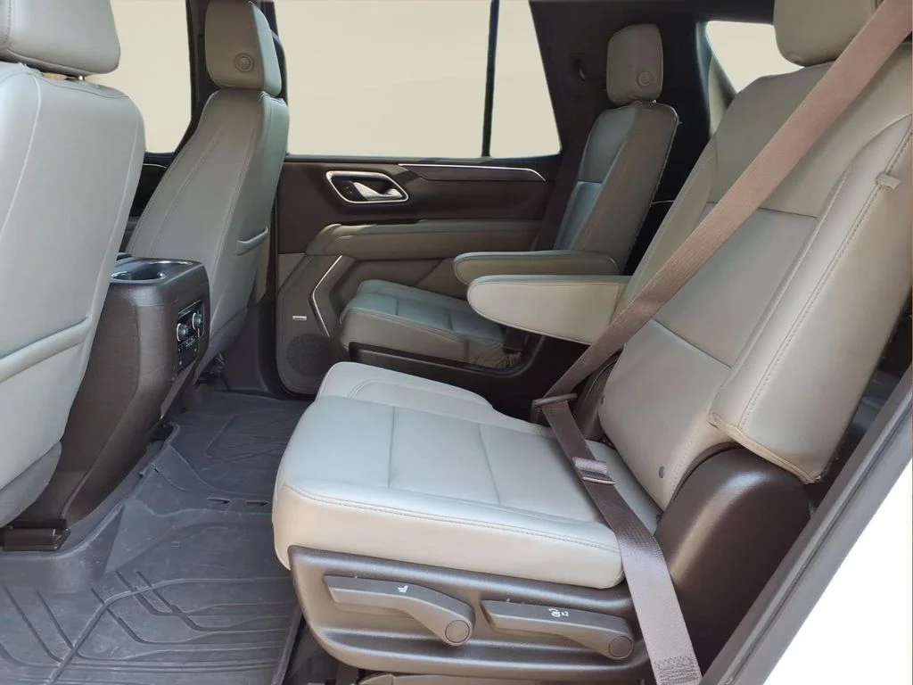 Certified Used 2022 White Chevrolet Z71 image 21