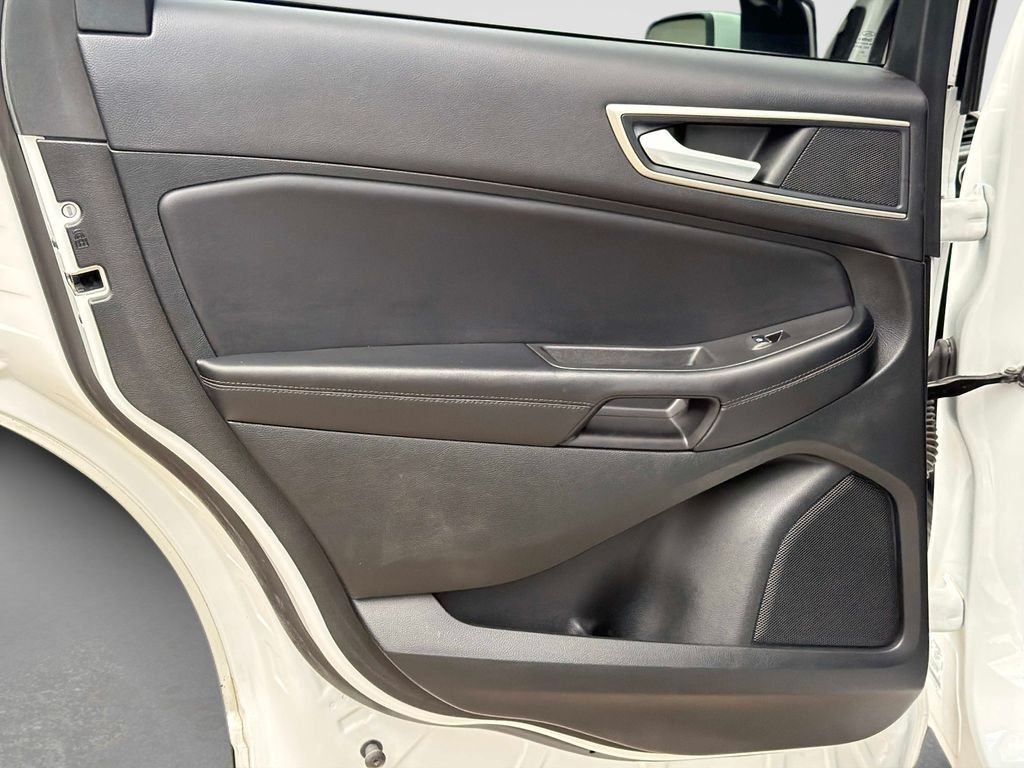 Used 2023 White Ford SEL image 13