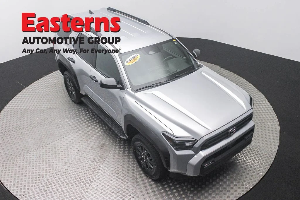 Used 2025 Silver Toyota SR5 image 3