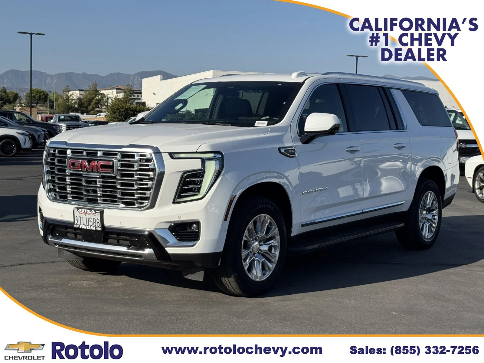 Used 2025 Summit White GMC Denali image 3