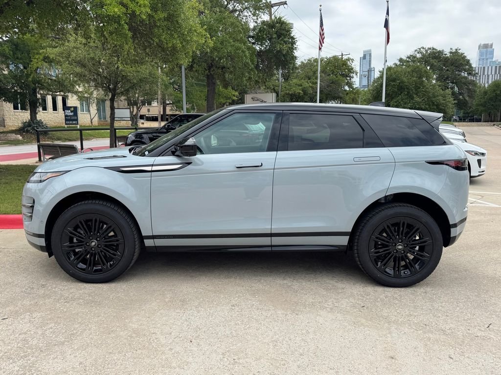 New 2026 Arroios Grey Land Rover  image 5