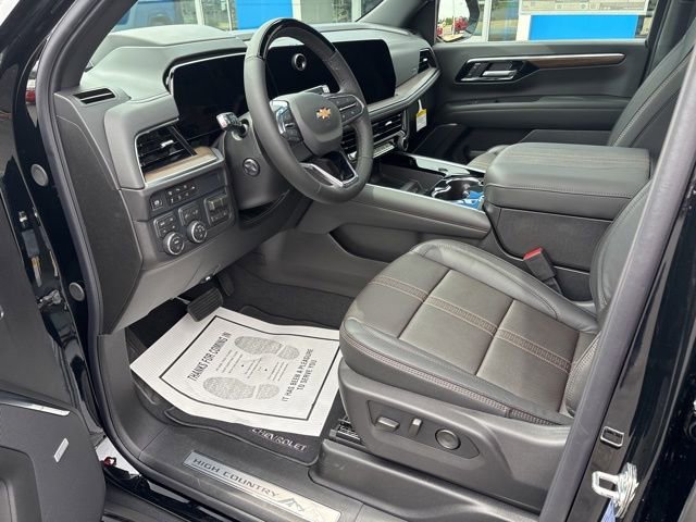 New 2026 Black Chevrolet High Country image 27