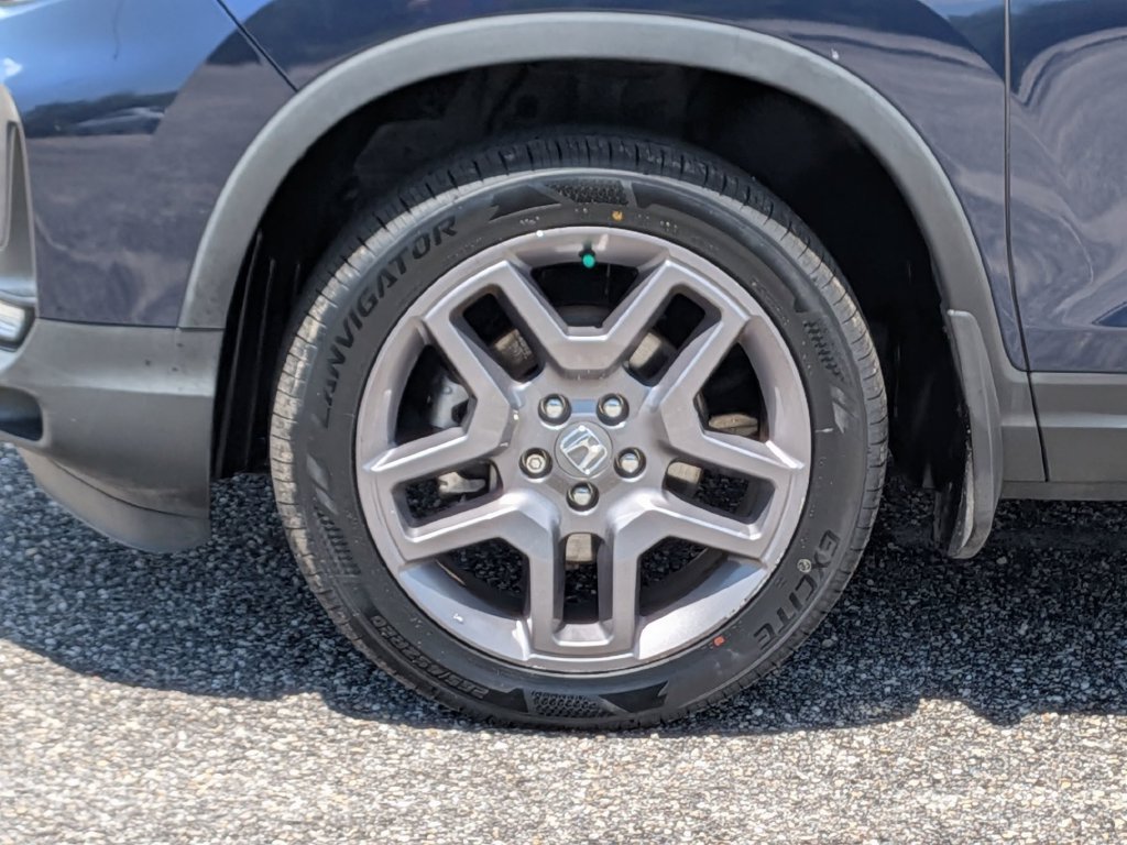 Used 2023 Blue Honda EX-L image 12