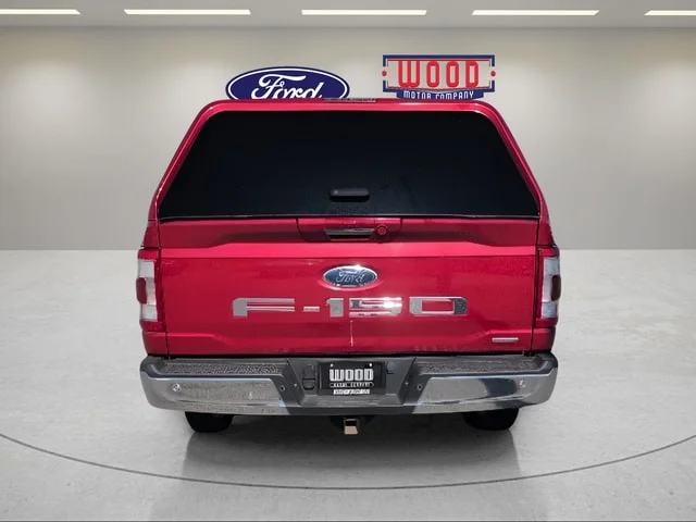 Used 2022 Red Metallic Ford Lariat image 3