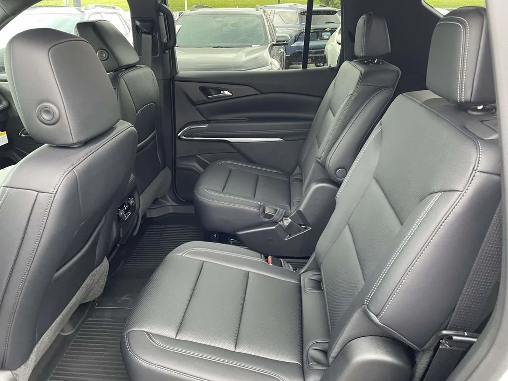 2026 Chevrolet Traverse LT - Photo 16