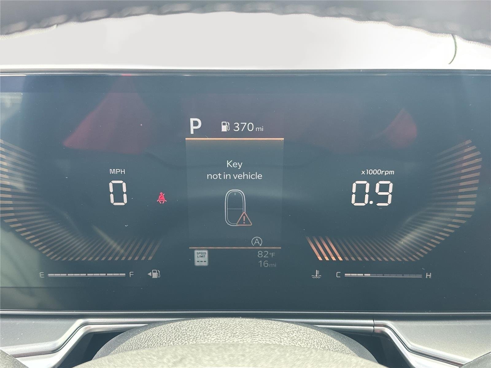 2026 Kia Sorento EX - Photo 12