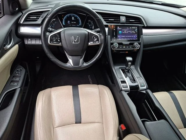 Used 2016 Black Honda EX-L image 13