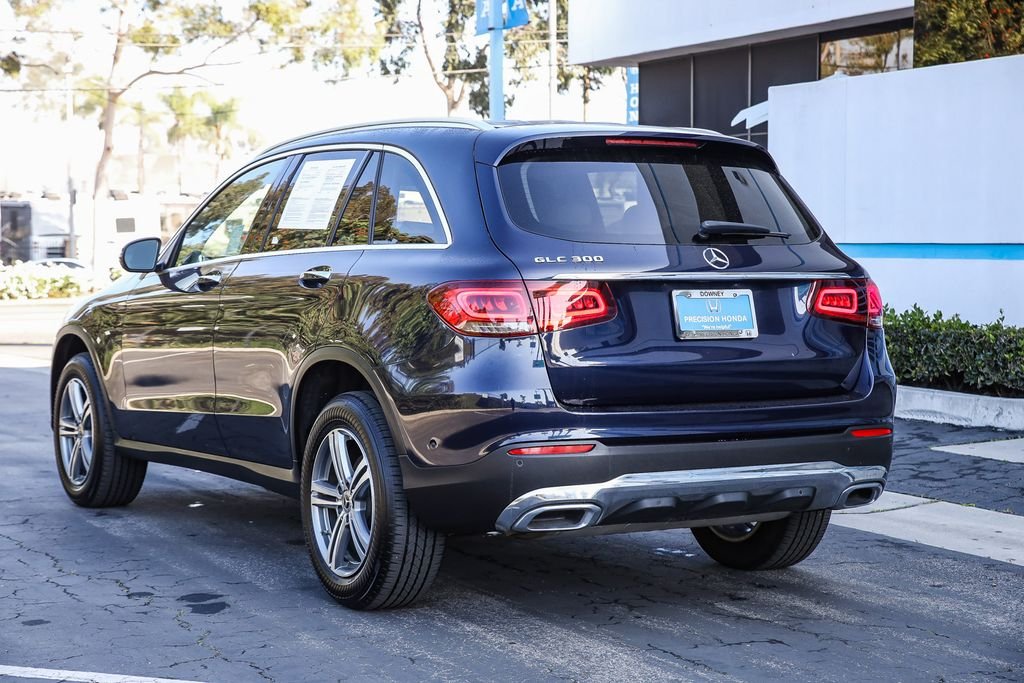 Used 2022 Starling Blue Metallic Mercedes-Benz GLC 300 image 9