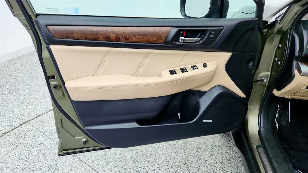 Used 2018 Wilderness Green Metallic Subaru 2.5i Limited w/ EyeSight & Navigation Package image 11