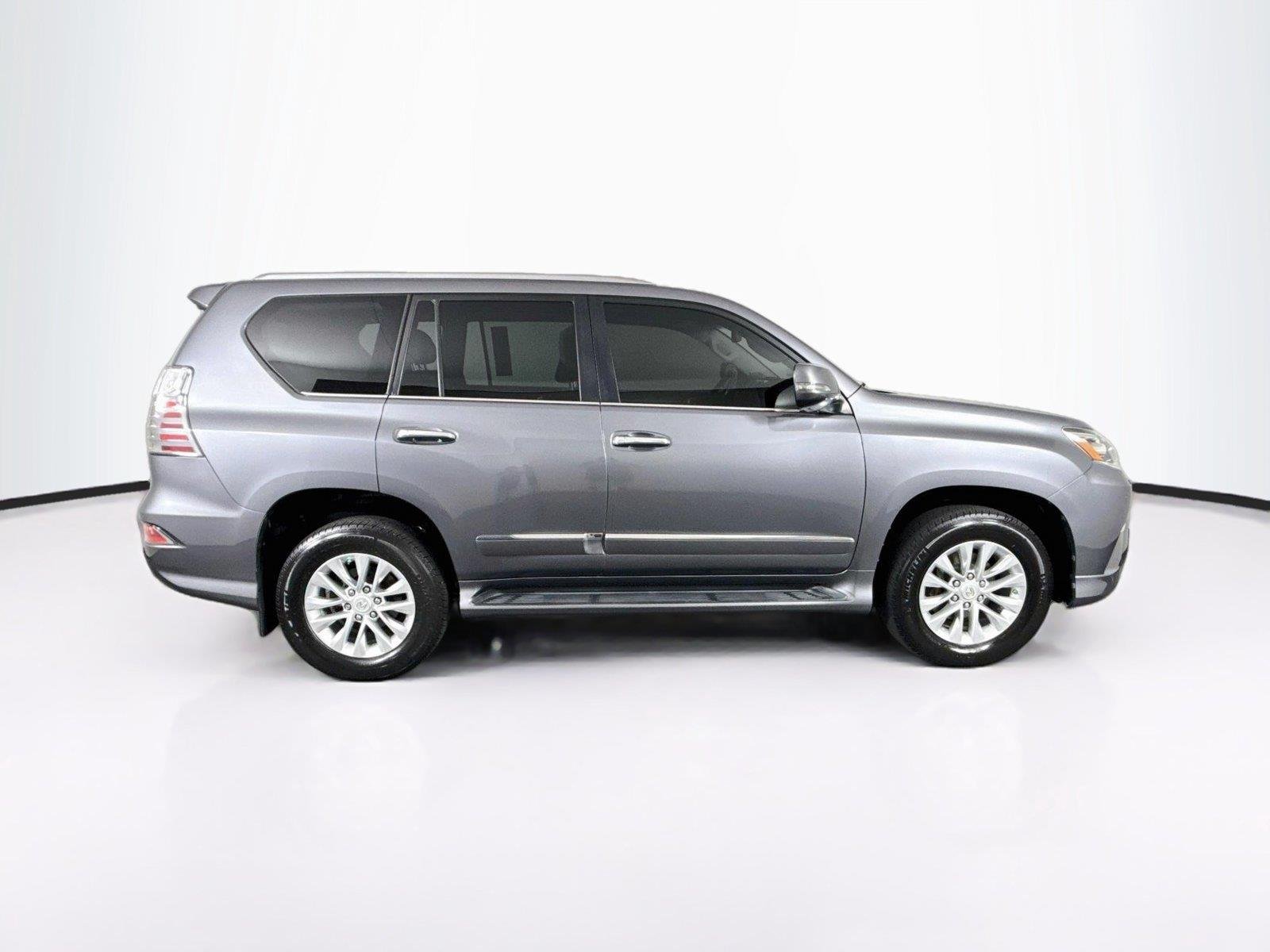 Used 2019 Nebula Gray Pearl Lexus GX 460 Premium image 11