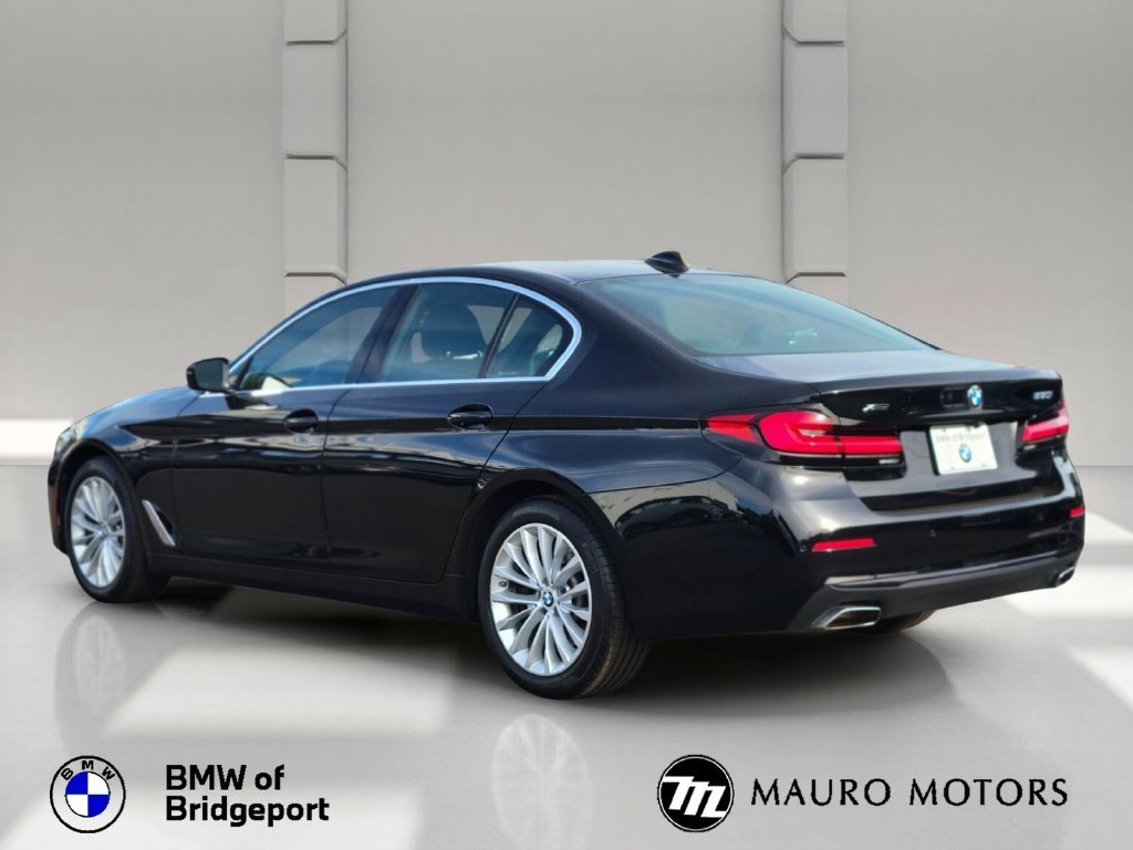 Used 2023 Black BMW 530i xDrive image 4