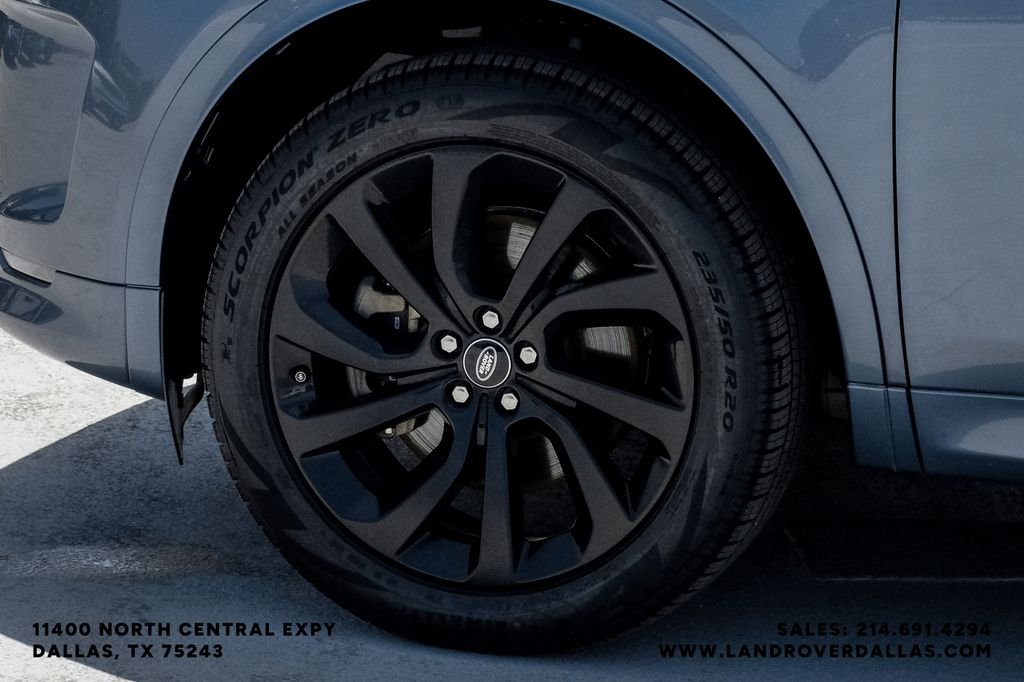 Certified Used 2023 Byron Blue Metallic Land Rover SE R-Dynamic image 55