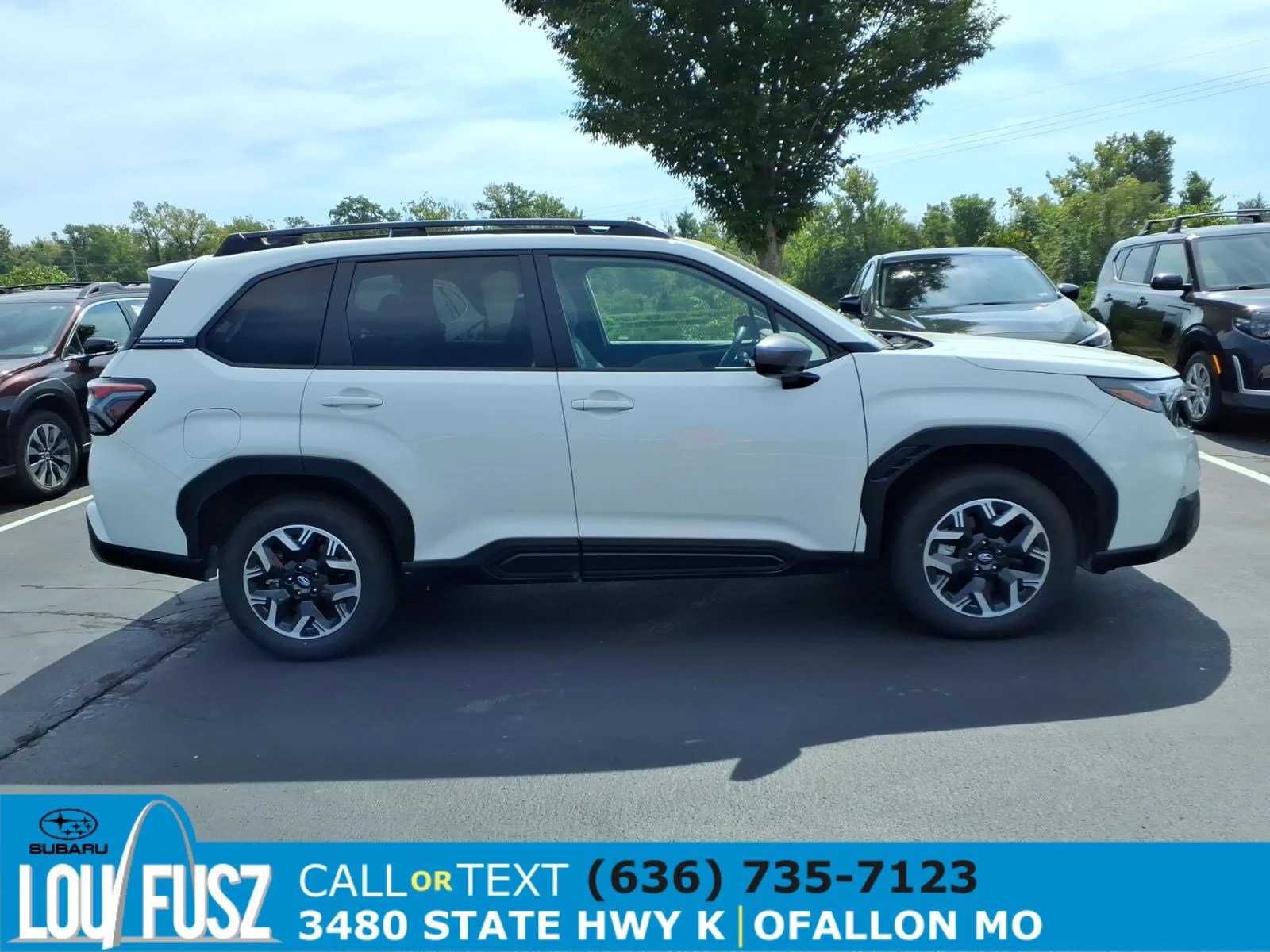 Used 2026 Crystal White Pearl Subaru Premium image 28